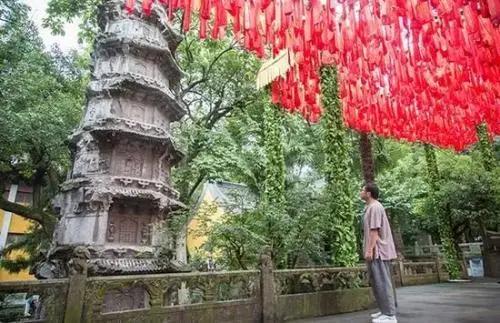 中国哪些寺庙不要学历
