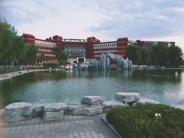 内蒙古师范大学历史与旅游